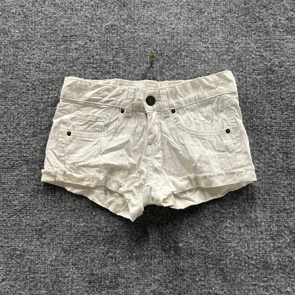 Mossimo Shorts Womens Size 3 White Denim Low Rise Frayed Hem Cutoff Casual Good